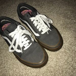 Grey gum vans